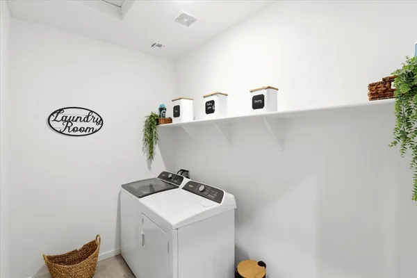 $1,950 | 19295 North Avelino Drive, Maricopa, AZ 85138