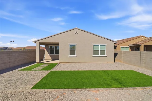 $1,950 | 19295 North Avelino Drive, Maricopa, AZ 85138