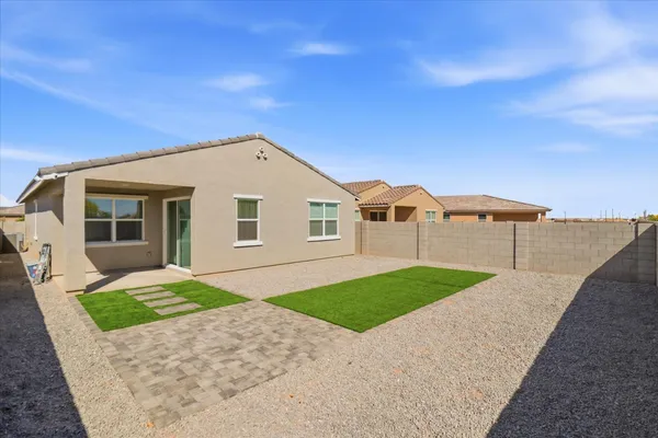 $1,950 | 19295 North Avelino Drive, Maricopa, AZ 85138