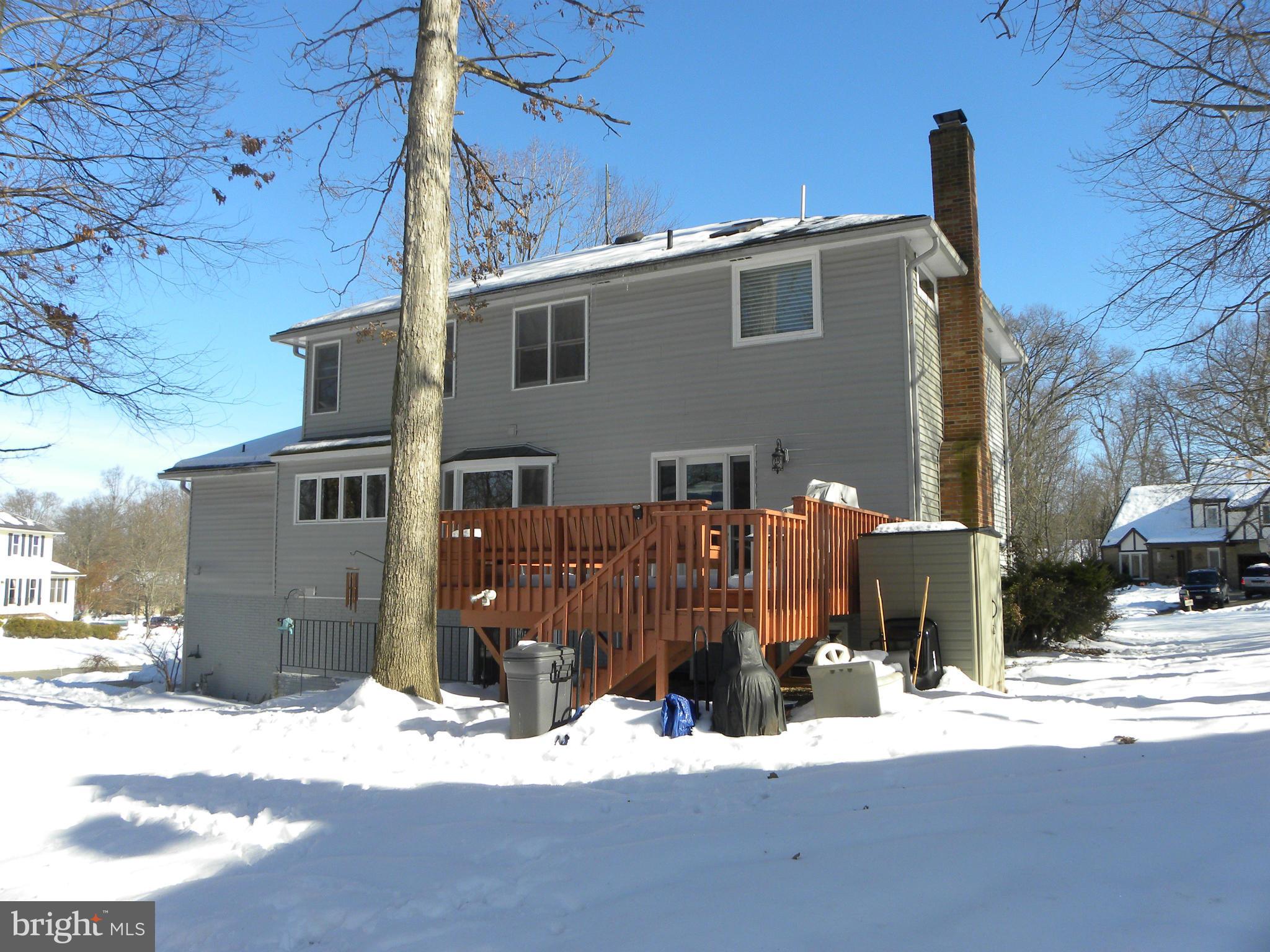 33 Carrollton Road Sterling, VA 20165 - Photo 28 of 30 Exterior (Rear)