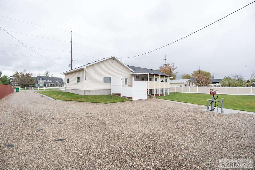 3880 East 400 North Rigby, ID 83442 - Photo 8 of 63