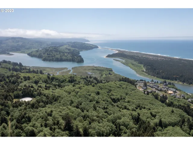 a view of a city and mountain view