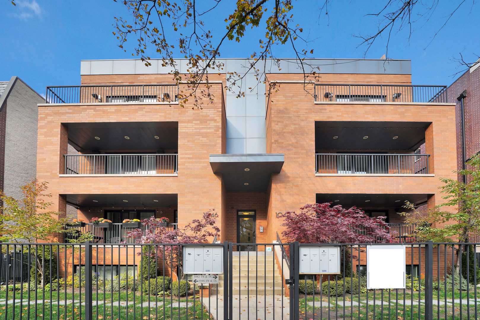 1046 West Altgeld Street, Unit 1S Chicago, IL 60614 - Photo 1 of 27
