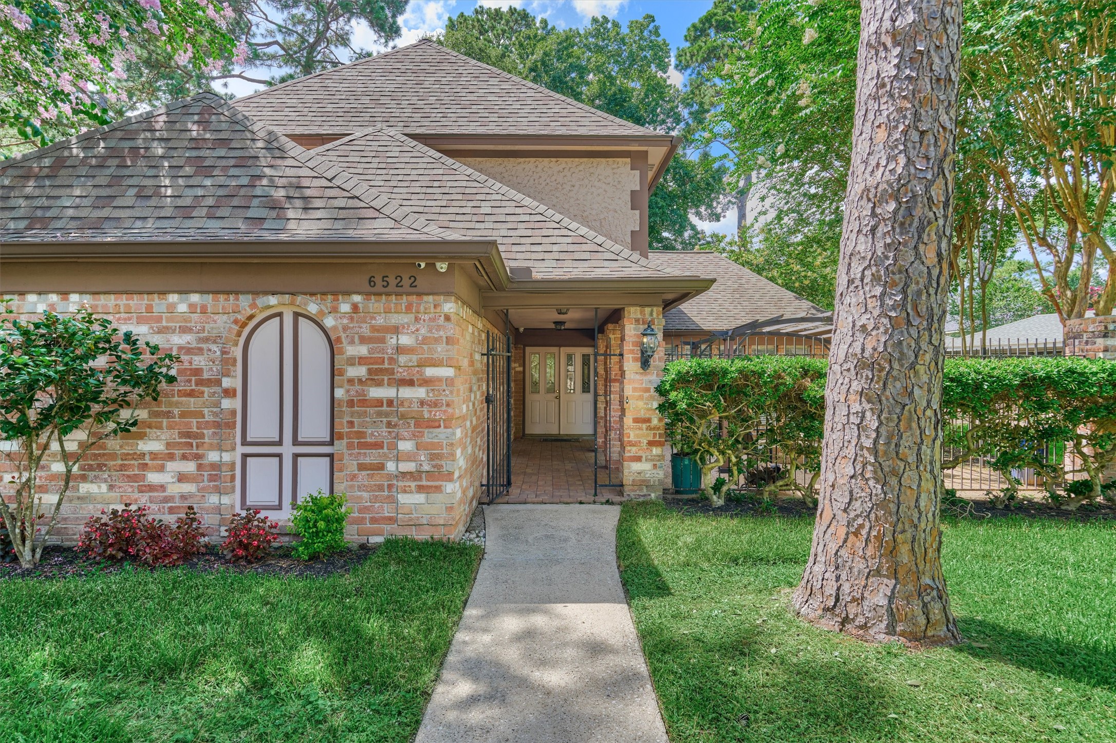 6522 Castle Pine Lane Spring, TX 77379 - Photo 5 of 50 Gallery Image 5