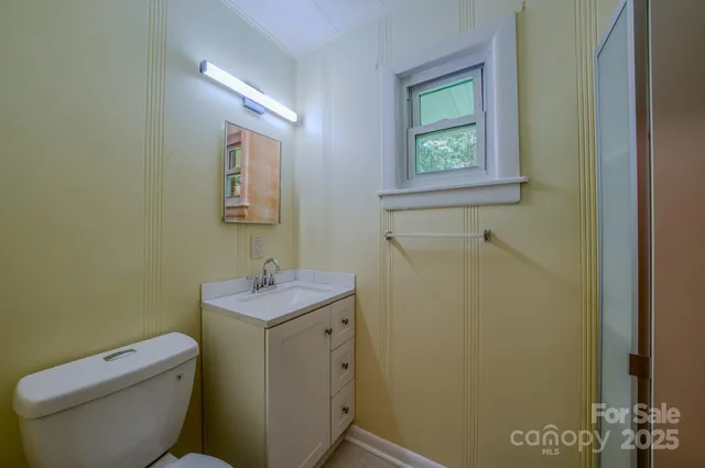 $525,000 | 105 Alexander Avenue, Swannanoa, NC 28778