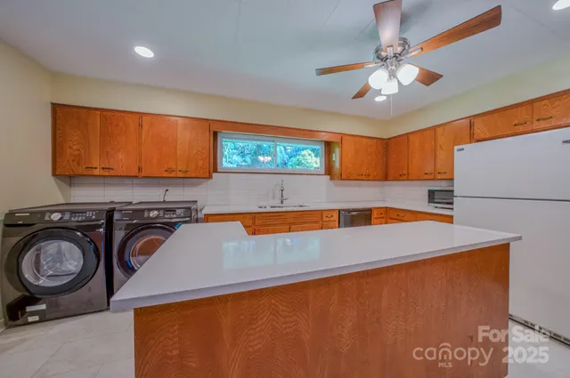 $525,000 | 105 Alexander Avenue, Swannanoa, NC 28778