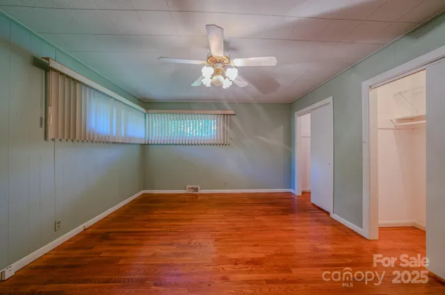 $525,000 | 105 Alexander Avenue, Swannanoa, NC 28778