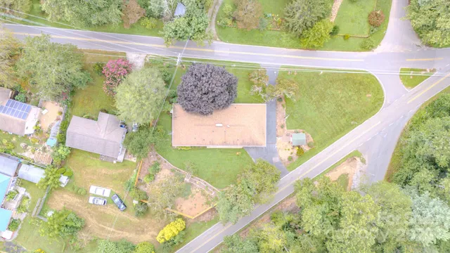 $525,000 | 105 Alexander Avenue, Swannanoa, NC 28778