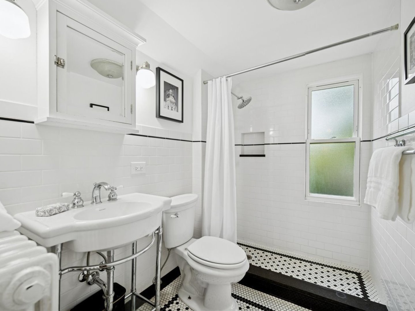 736 Central Street Evanston, IL 60201 - Photo 18 of 28