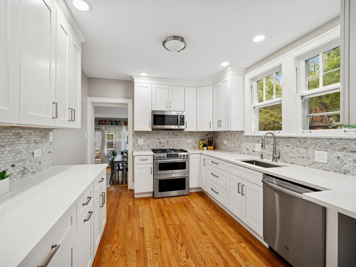 736 Central Street Evanston, IL 60201 - Photo 6 of 28