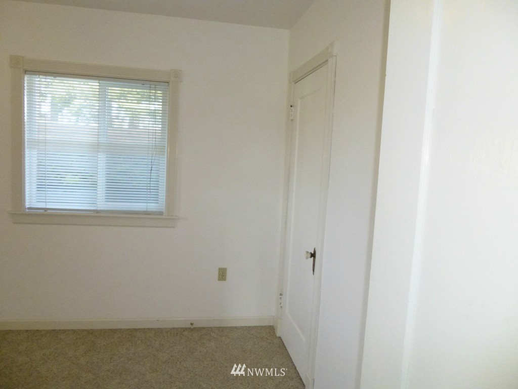 1438 East Axton Road Bellingham, WA 98226 - Photo 11 of 20