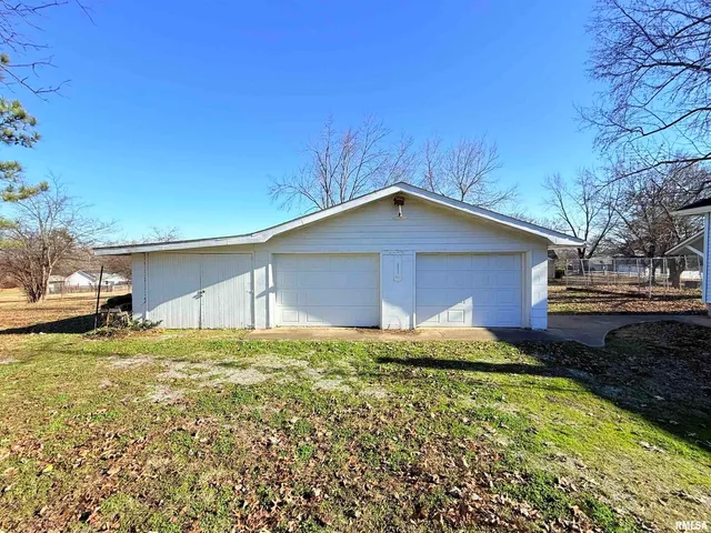 a house view with a outdoor space