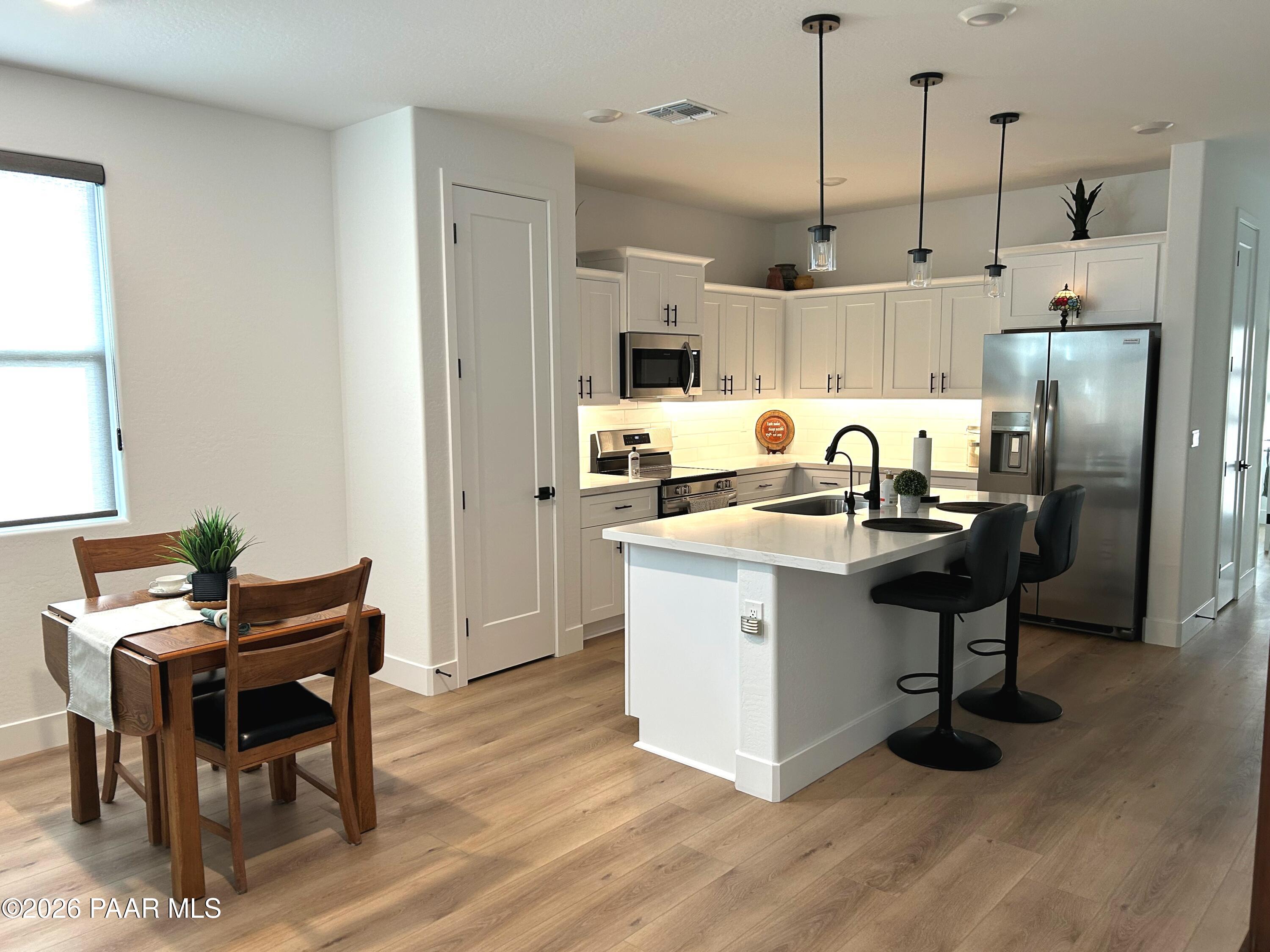 1220 Woodchute Road Prescott, AZ 86305 - Photo 11 of 31 Under Cabinet Lighting