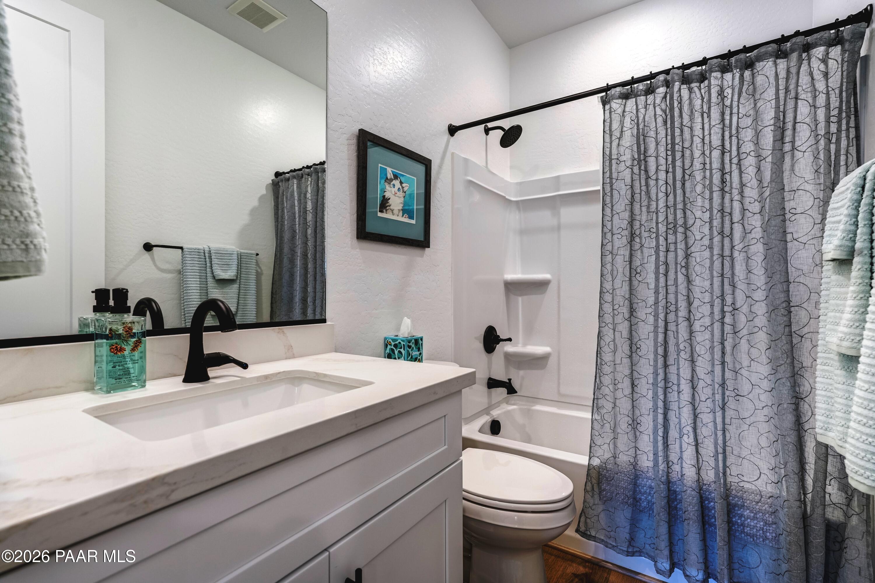 1220 Woodchute Road Prescott, AZ 86305 - Photo 24 of 31 Guest Bathroom 1