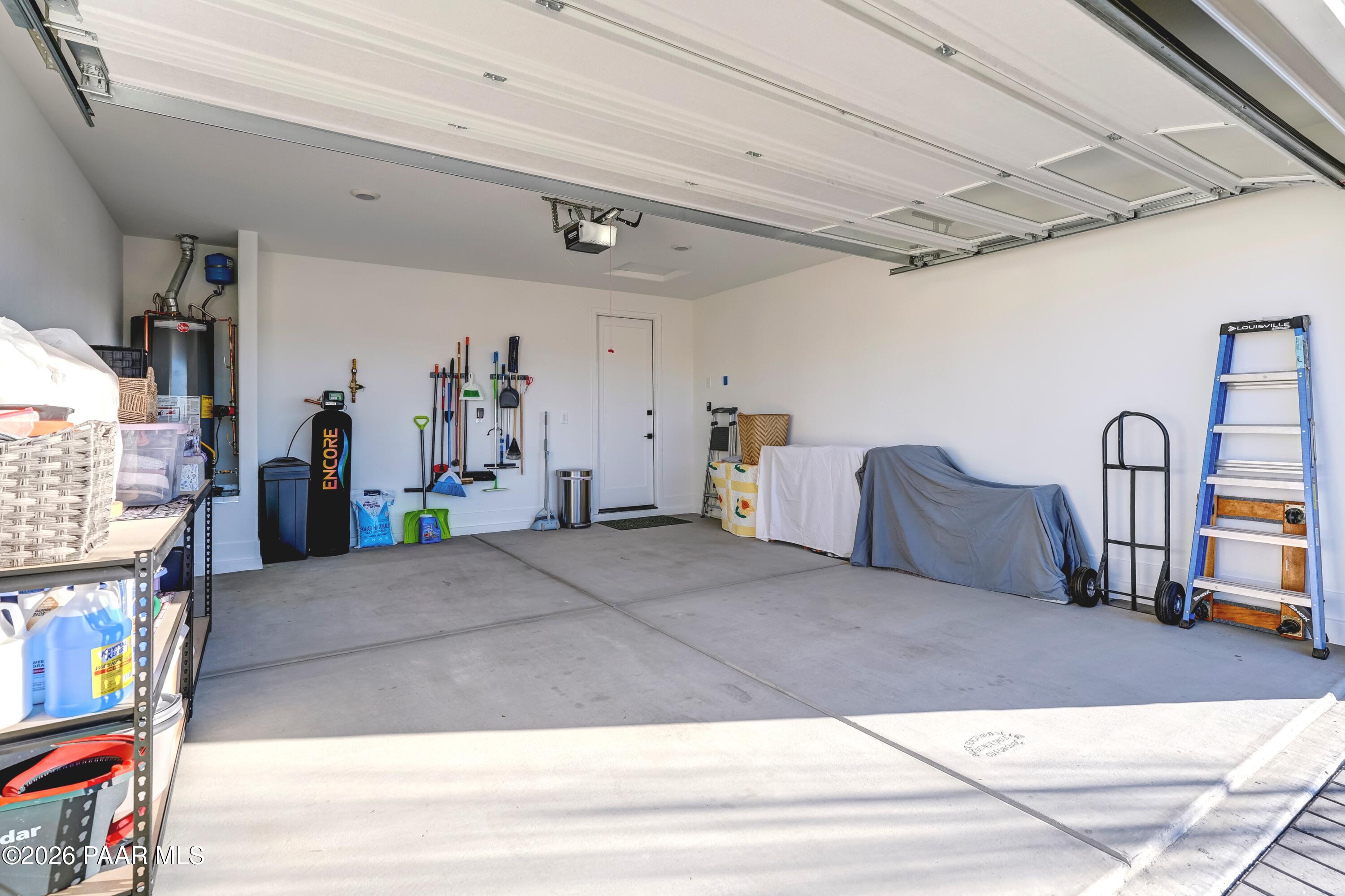 1220 Woodchute Road Prescott, AZ 86305 - Photo 4 of 31 Garage 1