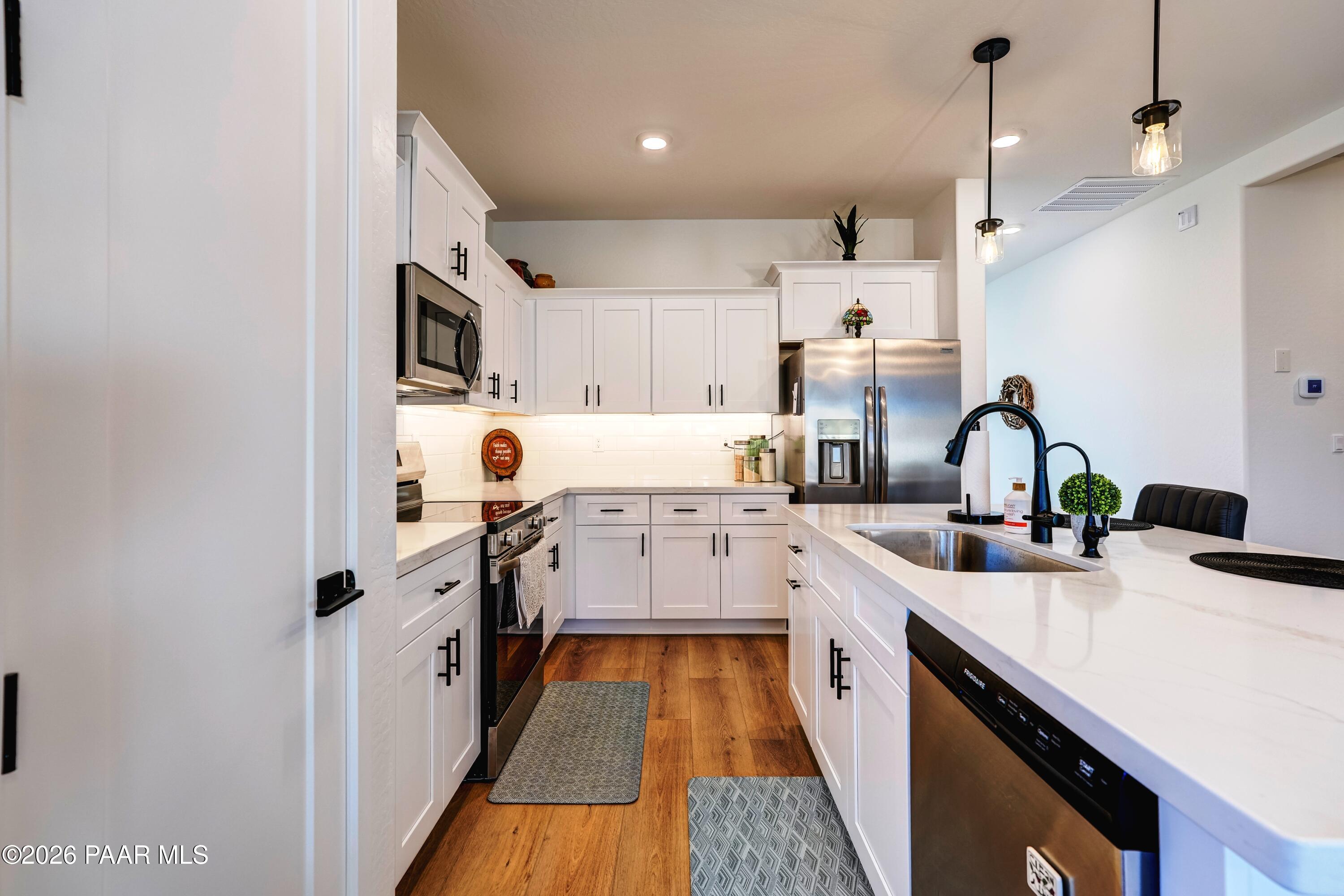 1220 Woodchute Road Prescott, AZ 86305 - Photo 9 of 31 Kitchen 2