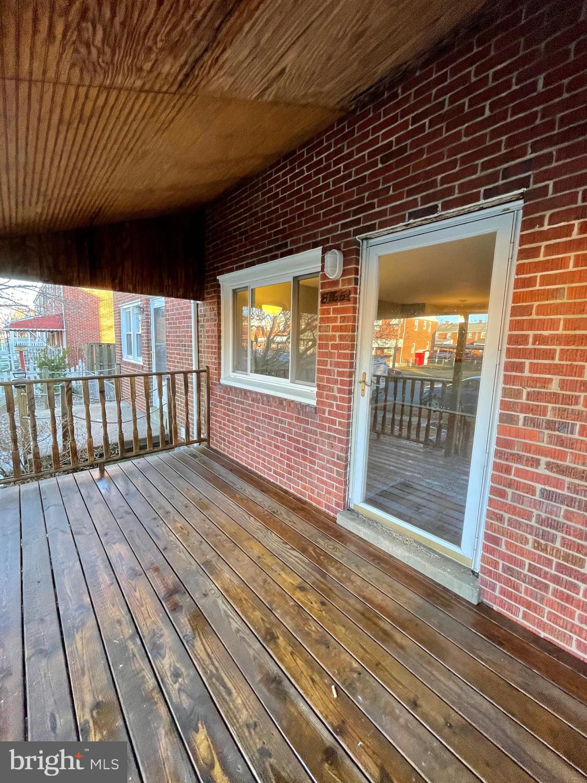 8165 Del Haven Road Baltimore, MD 21222 - Photo 3 of 30