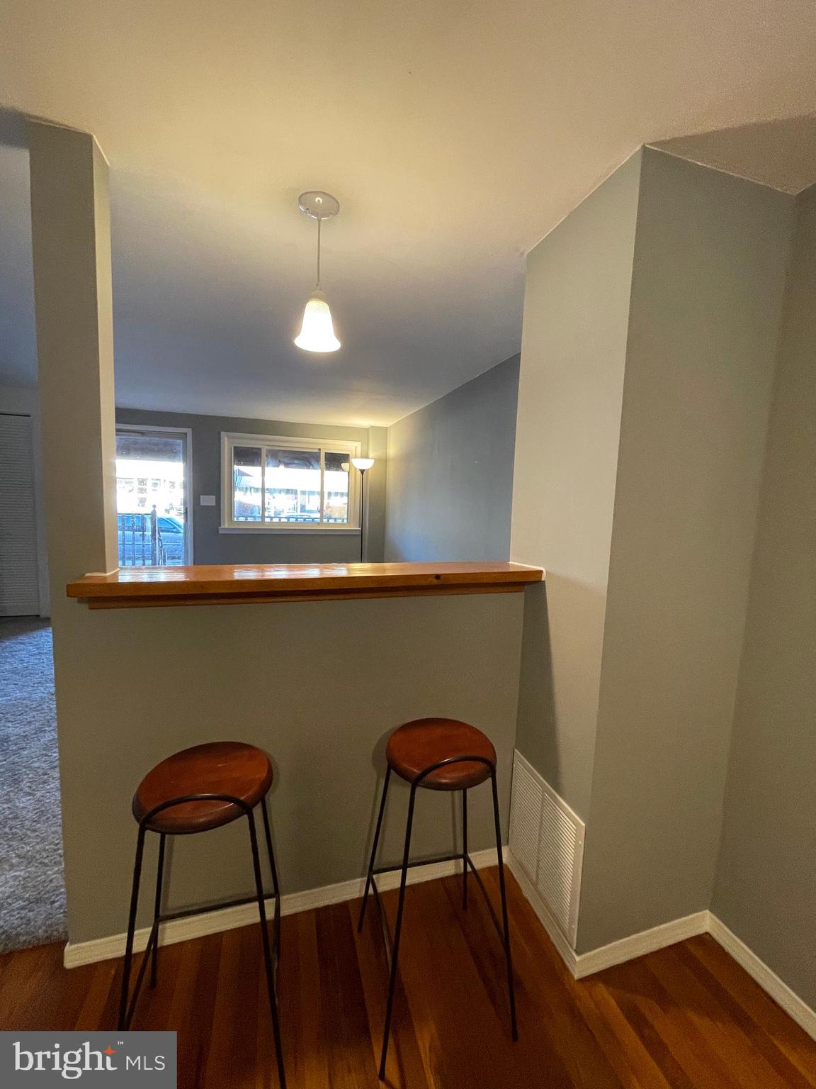 8165 Del Haven Road Baltimore, MD 21222 - Photo 9 of 30