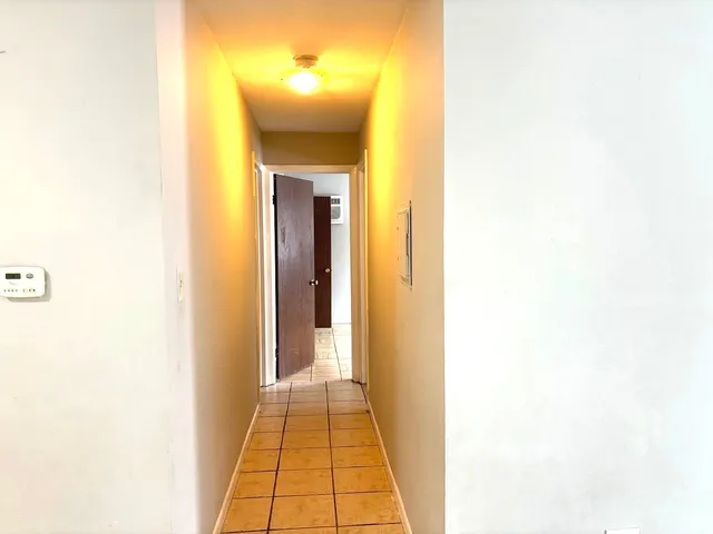 $1,700 | 6 B East Dundee Quarter Drive, Unit 202, Palatine, IL 60074