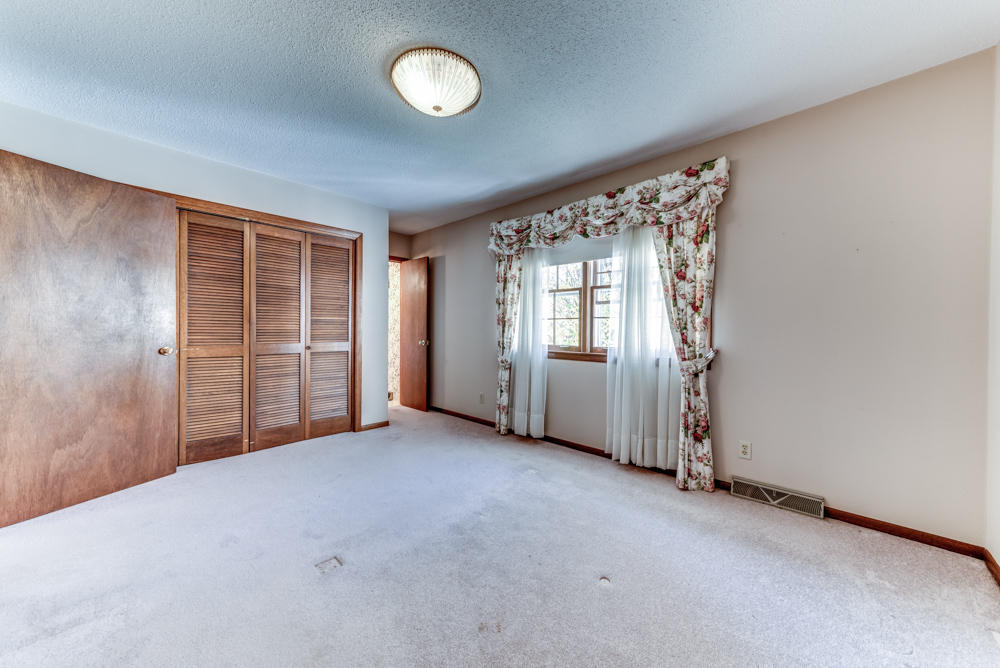 7109 Regency Road Knoxville, TN 37931 - Photo 18 of 33 Master BR