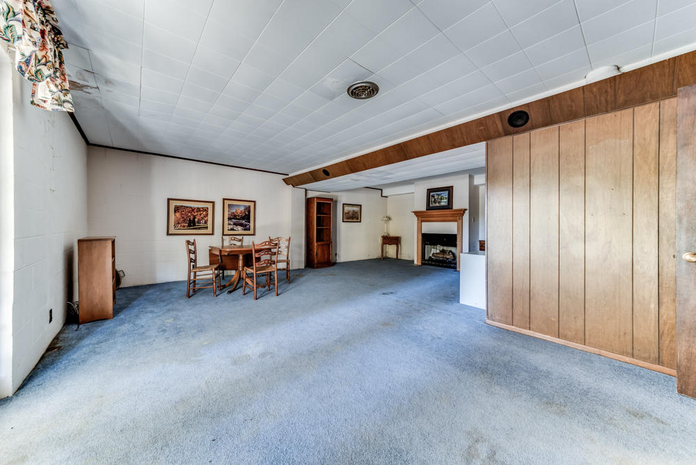 7109 Regency Road Knoxville, TN 37931 - Photo 27 of 33 downstairs den
