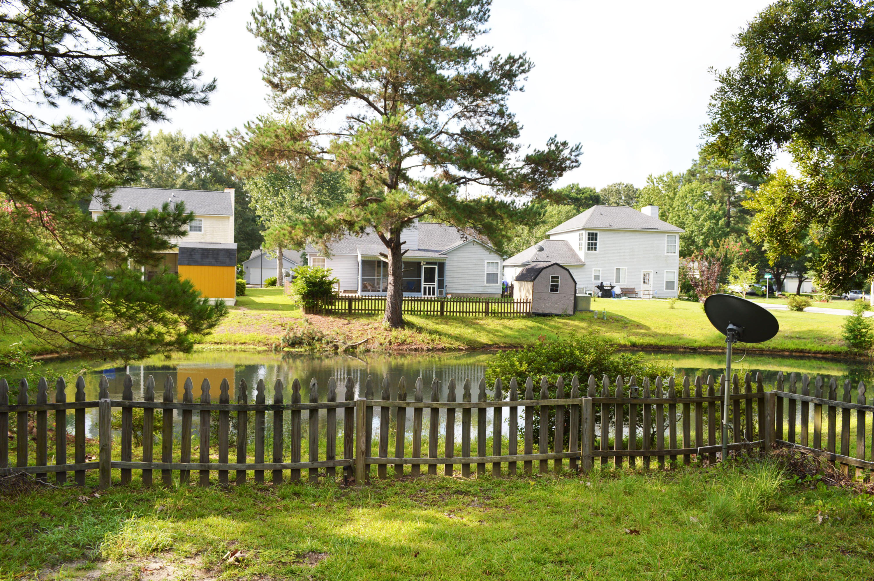 2444 Castlereagh Road Charleston, SC 29414 - Photo 4 of 14 ji13