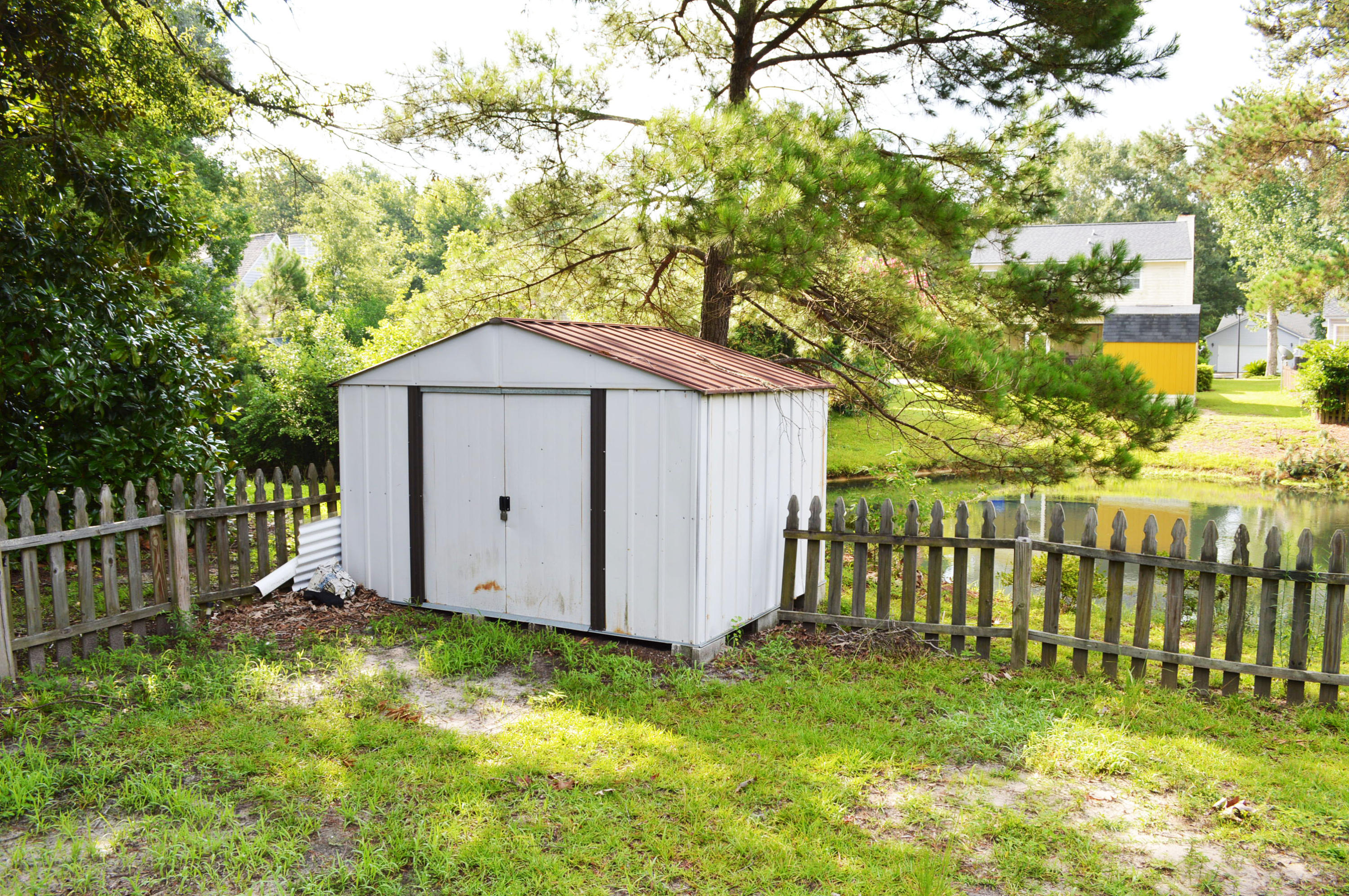 2444 Castlereagh Road Charleston, SC 29414 - Photo 8 of 14 ji12