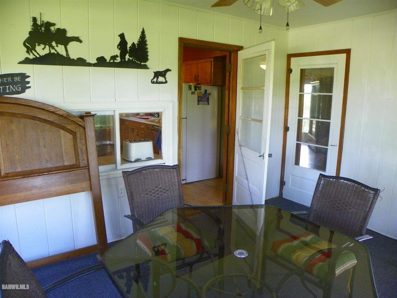 4753 South Derinda Road Elizabeth, IL 61028 - Photo 13 of 17 Gallery Image 13