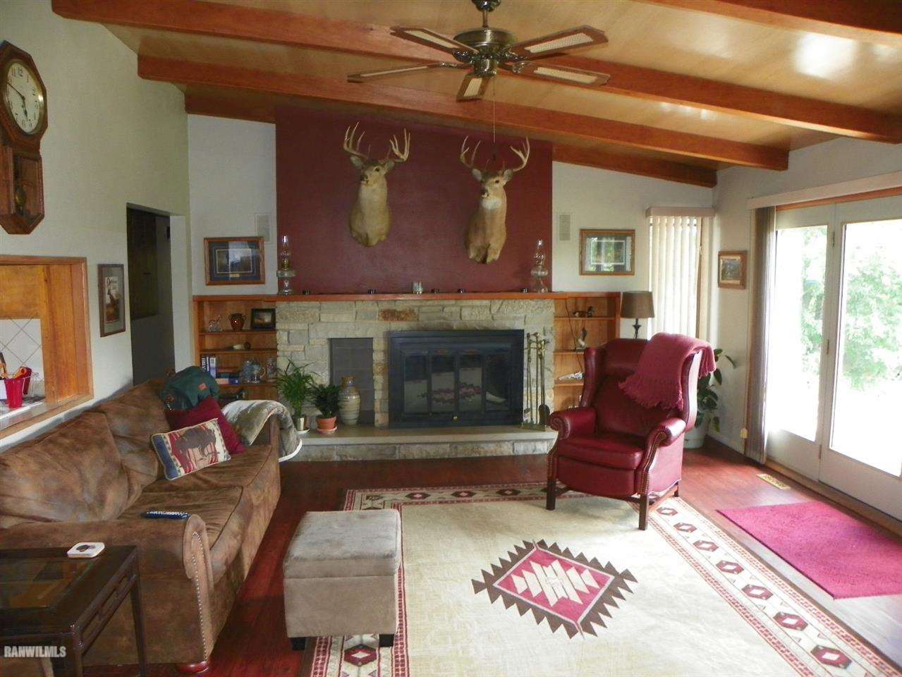 4753 South Derinda Road Elizabeth, IL 61028 - Photo 5 of 17 Gallery Image 5