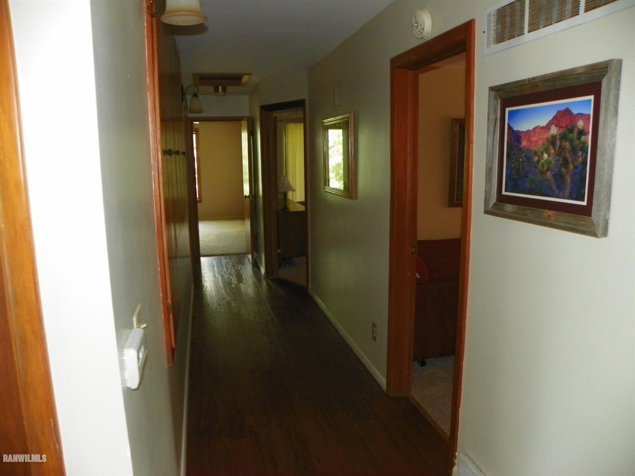 4753 South Derinda Road Elizabeth, IL 61028 - Photo 7 of 17 Gallery Image 7