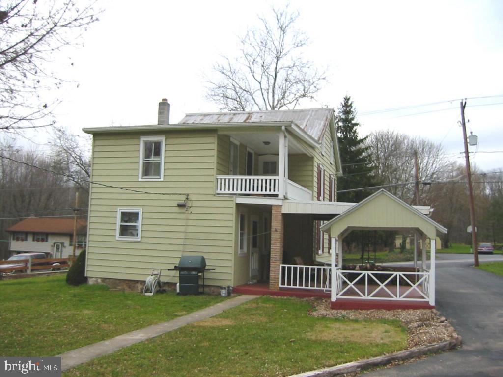 679 Reinholds Road Denver, PA 17517 - Photo 3 of 7
