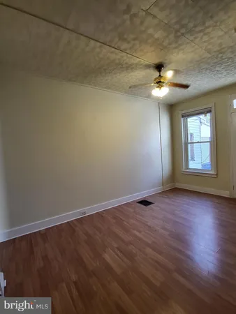 $1,325 | 830 Church Street, Reading, PA 19601