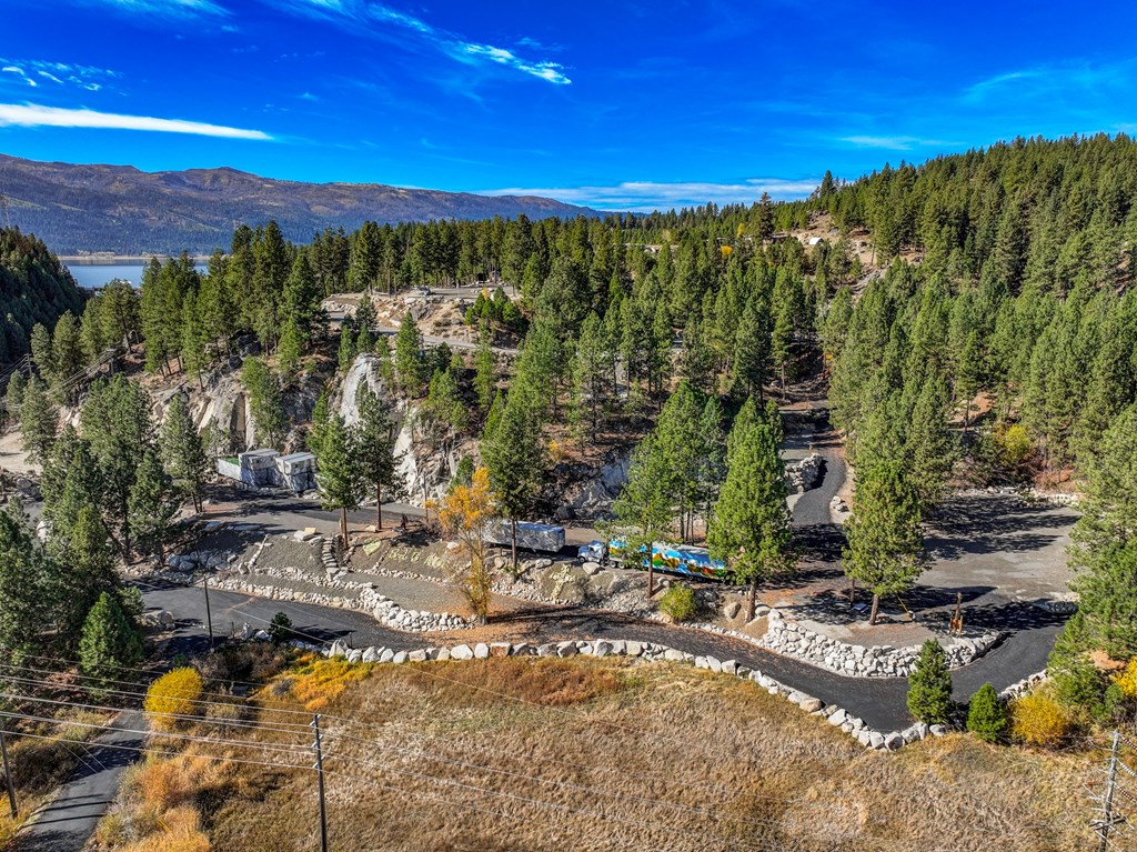 299 Vista Point Boulevard Cascade, ID 83611 - Photo 12 of 23