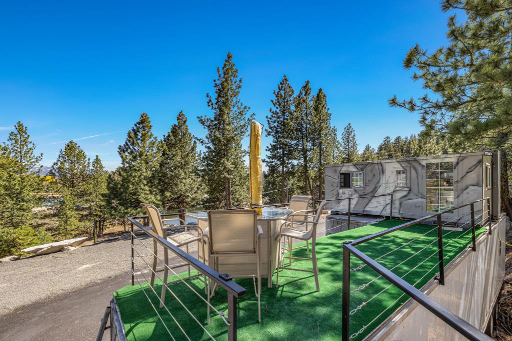 299 Vista Point Boulevard Cascade, ID 83611 - Photo 4 of 23