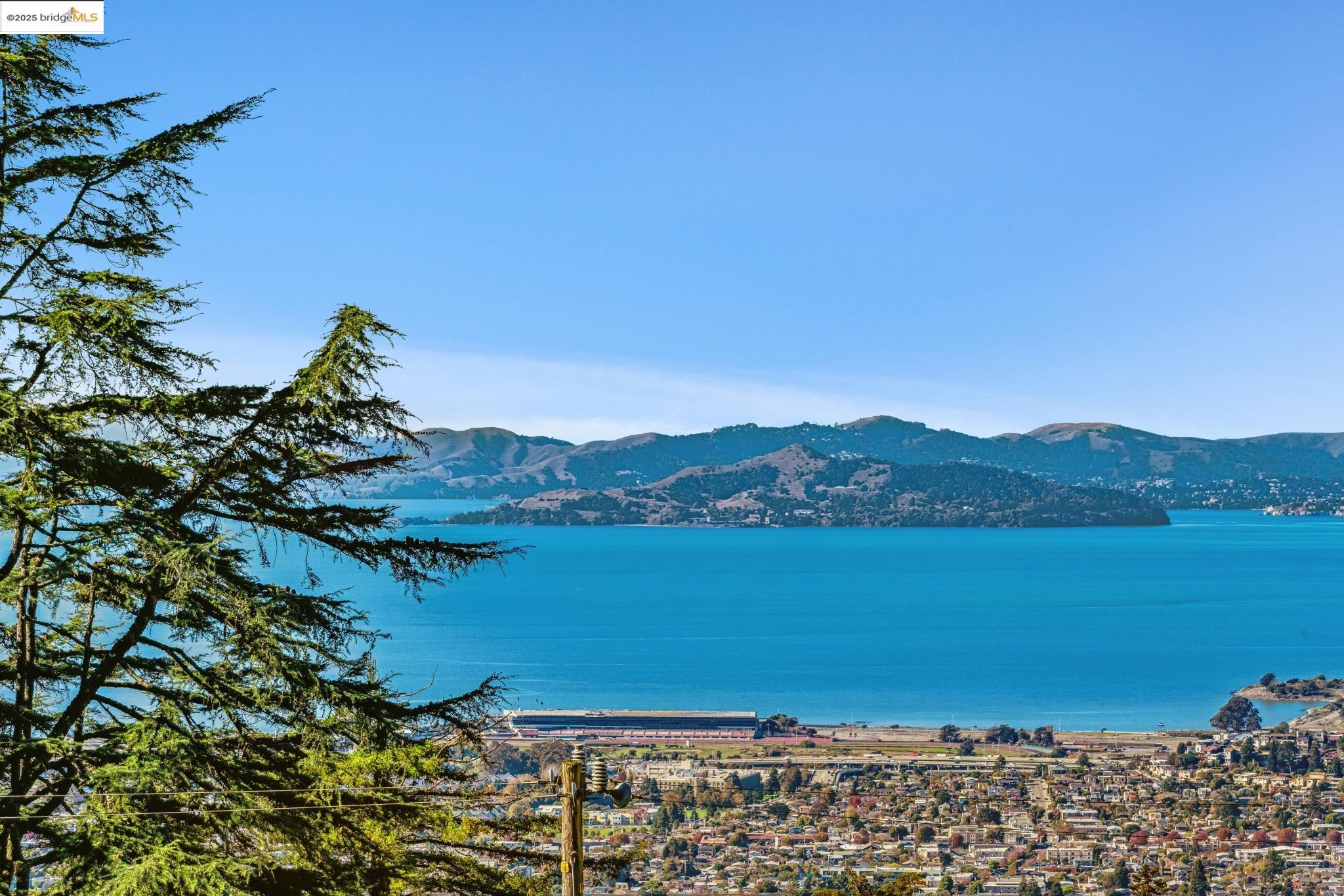 946 Creston Road Berkeley, CA 94708 - Photo 40 of 44 a view of lake with mountain