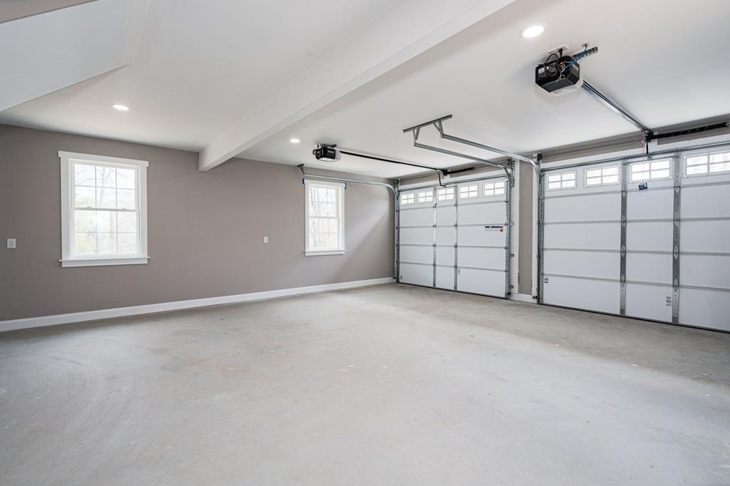 259 River Mountain Road Murphy, NC 28906 - Photo 5 of 42 a view of a garage