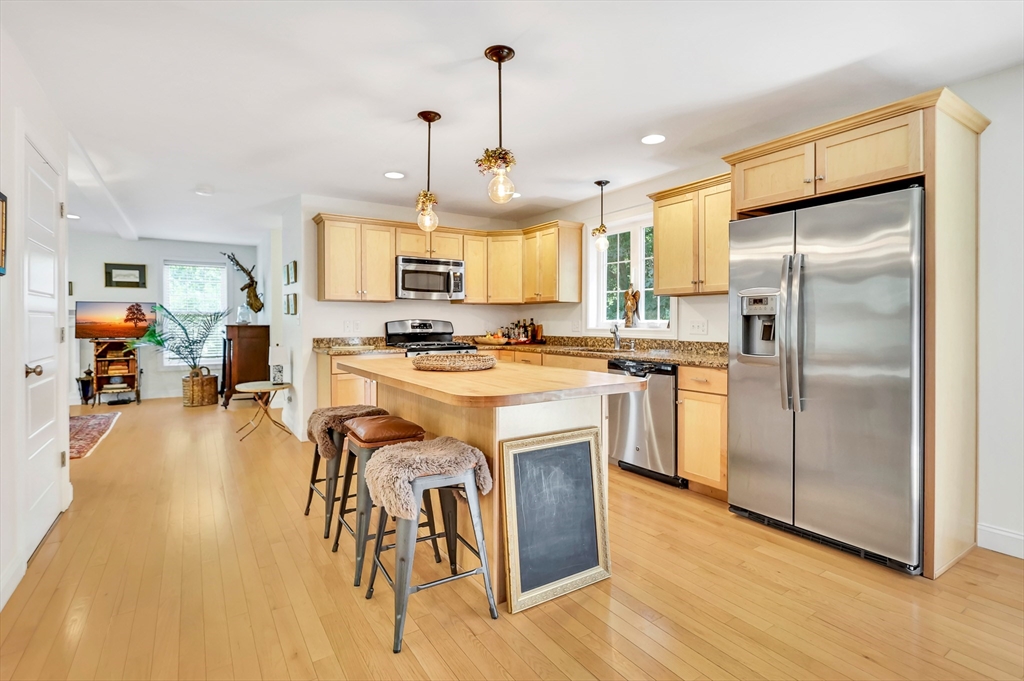 350 Chadwick Road Haverhill, MA 01835 - Photo 4 of 30 Gallery Image 4