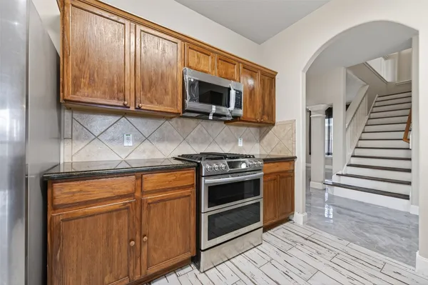 $2,500 | 2610 Argos Drive, Missouri City, TX 77459