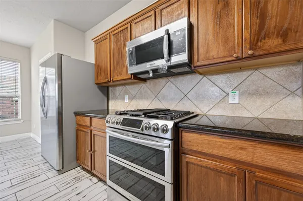 $2,500 | 2610 Argos Drive, Missouri City, TX 77459