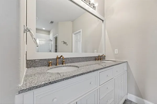 $2,500 | 2610 Argos Drive, Missouri City, TX 77459