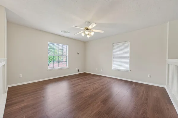 $2,500 | 2610 Argos Drive, Missouri City, TX 77459