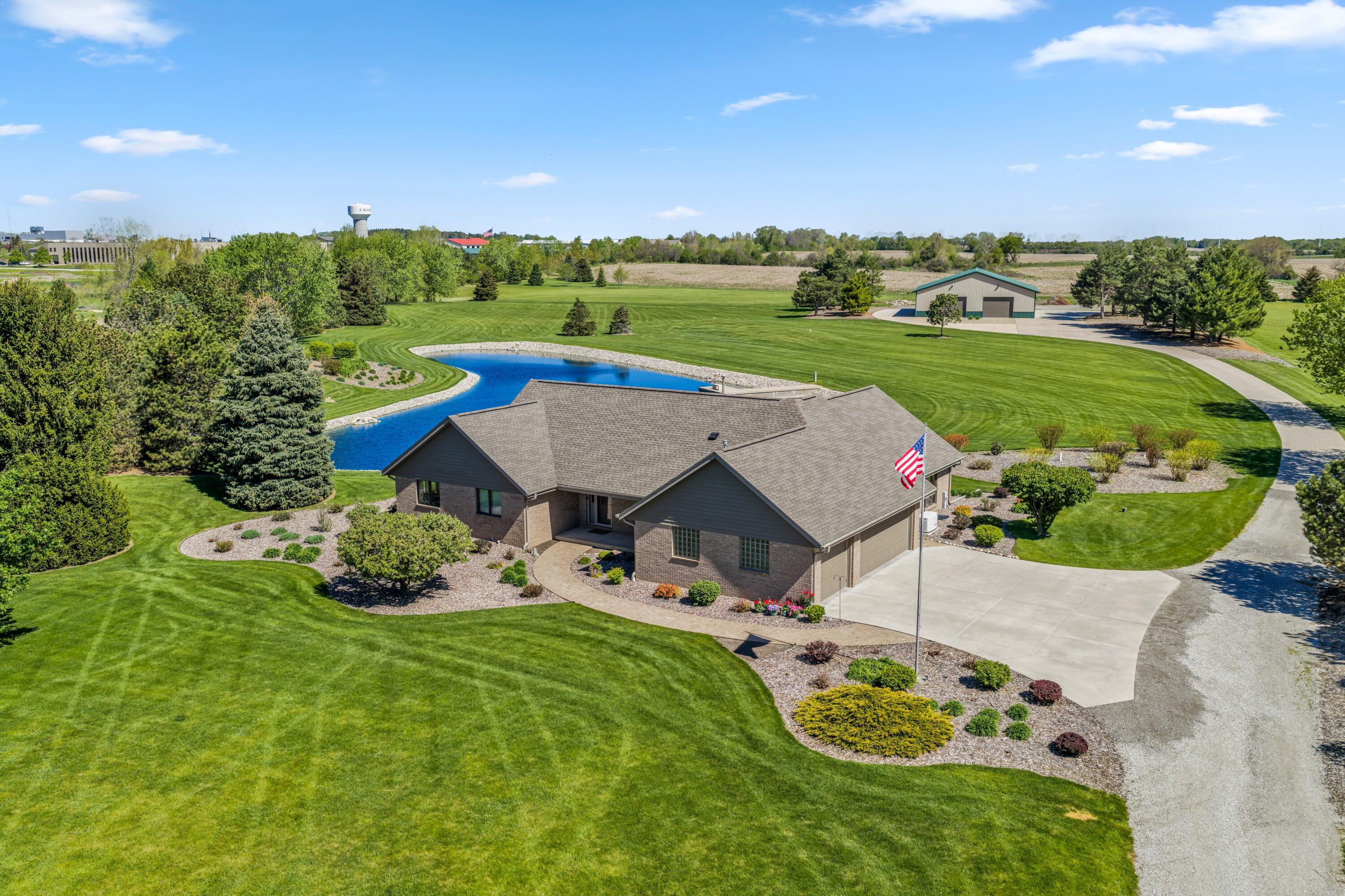 8118 Dunkelow Road Caledonia, WI 53126 - Photo 1 of 83 Photo (1)