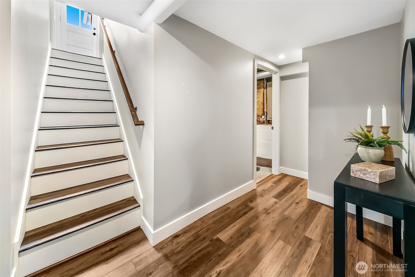 6526 Dibble Avenue Northwest Seattle, WA 98117 - Photo 11 of 29