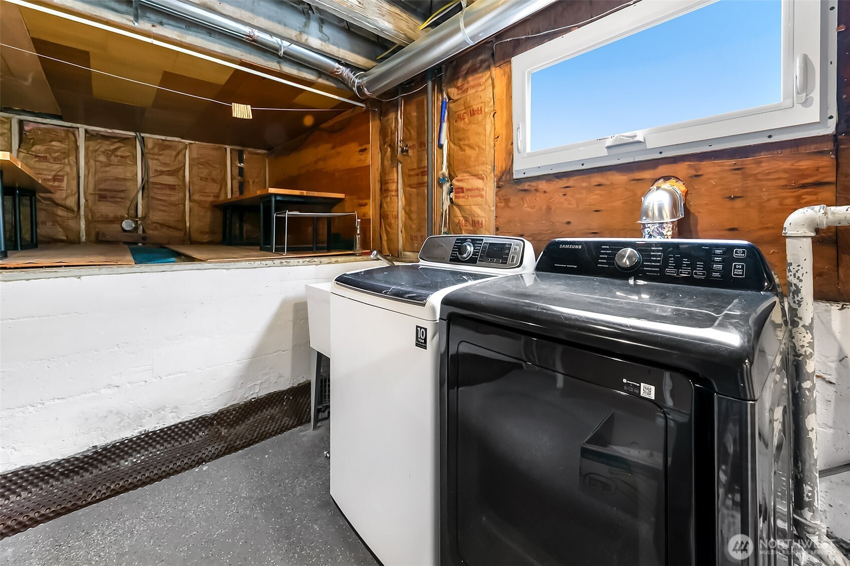 6526 Dibble Avenue Northwest Seattle, WA 98117 - Photo 16 of 29