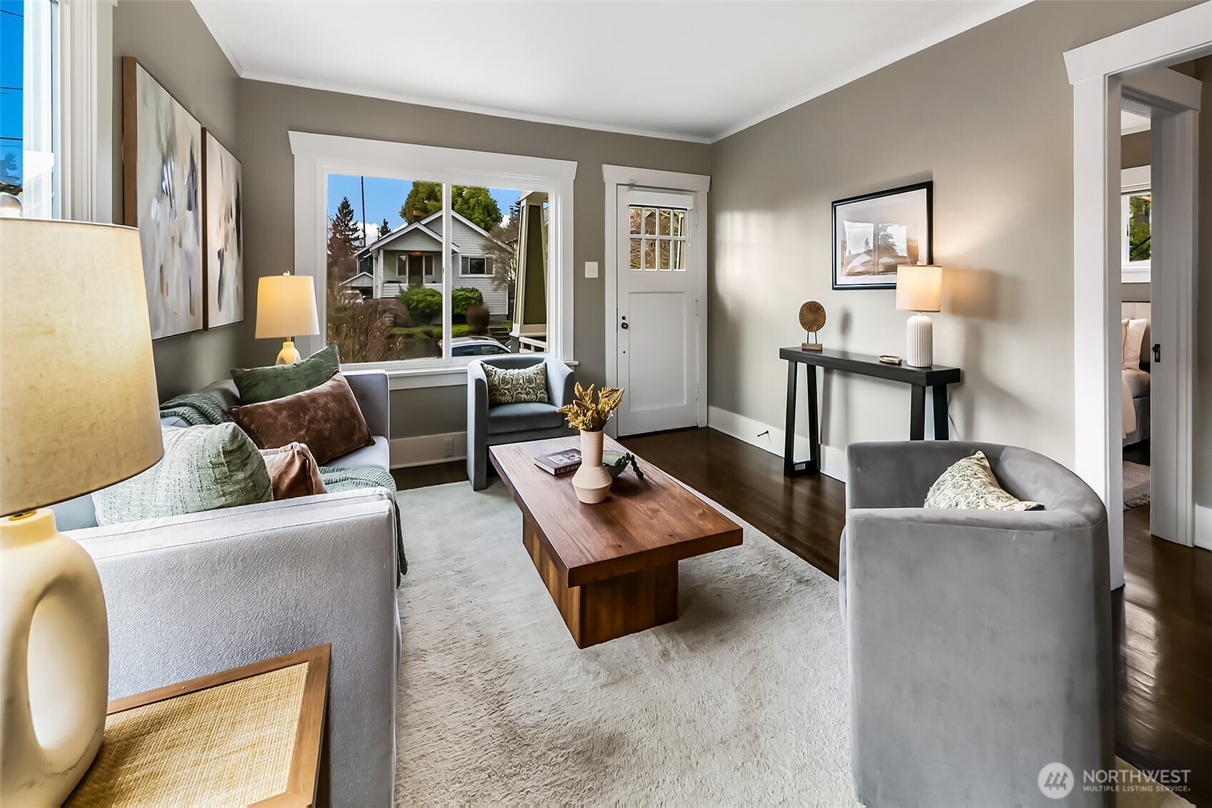 6526 Dibble Avenue Northwest Seattle, WA 98117 - Photo 3 of 29