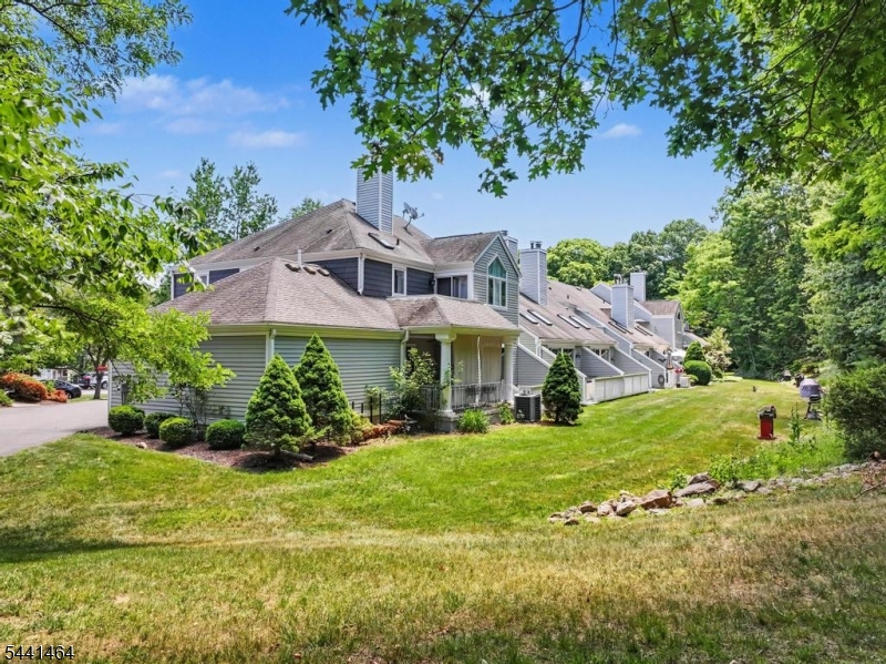 62 Manor Square Sparta, NJ 07871 - Photo 34 of 46