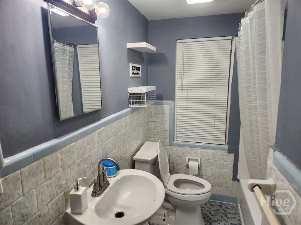 110 1/2 West 51st Street, Unit B Savannah, GA 31405 - Photo 17 of 25