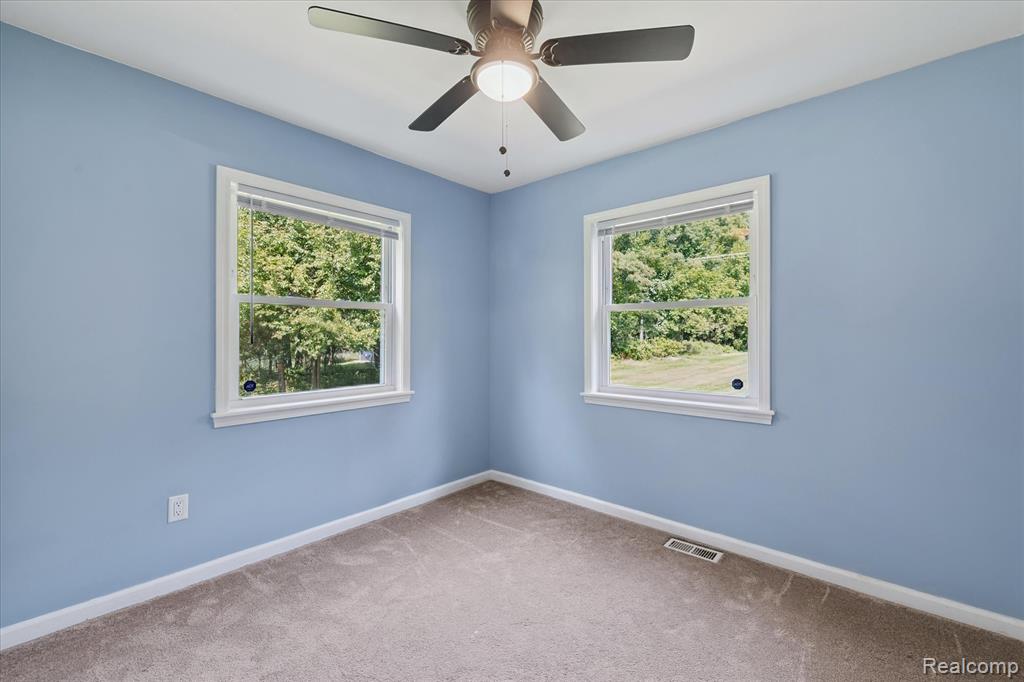 1590 West Rolston Road Linden, MI 48451 - Photo 13 of 46 Gallery Image 13