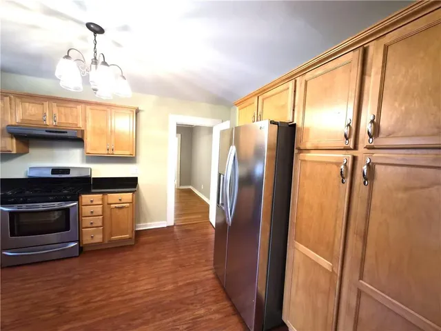 $1,950 | 5324 Magazine Street, New Orleans, LA 70115