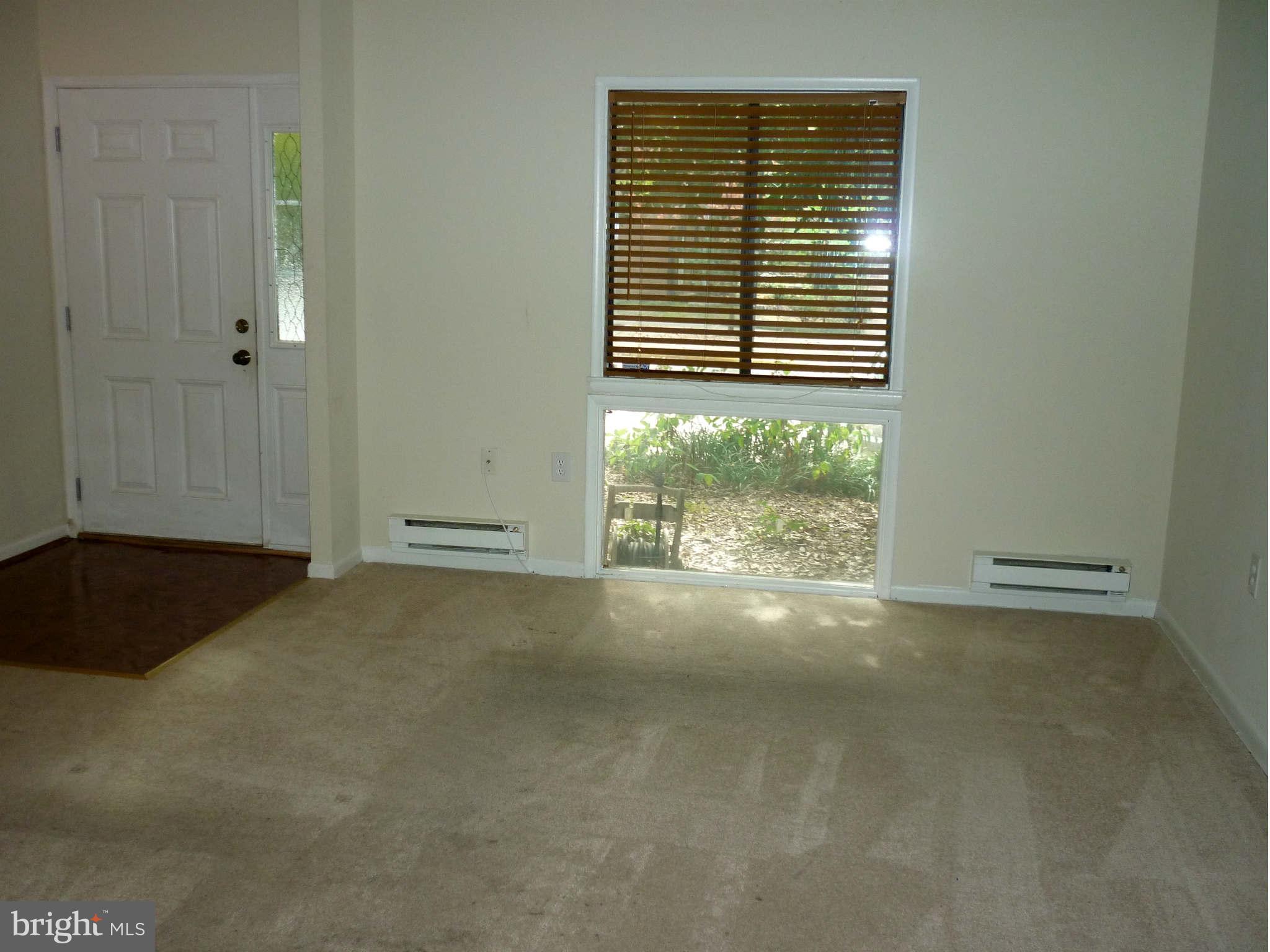 2218 Lofty Heights Place Reston, VA 20191 - Photo 3 of 10 Living Room